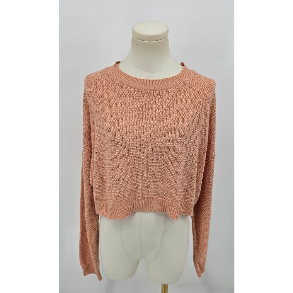 Unknown Brand: Peach‎ Knit Cropped Sweater